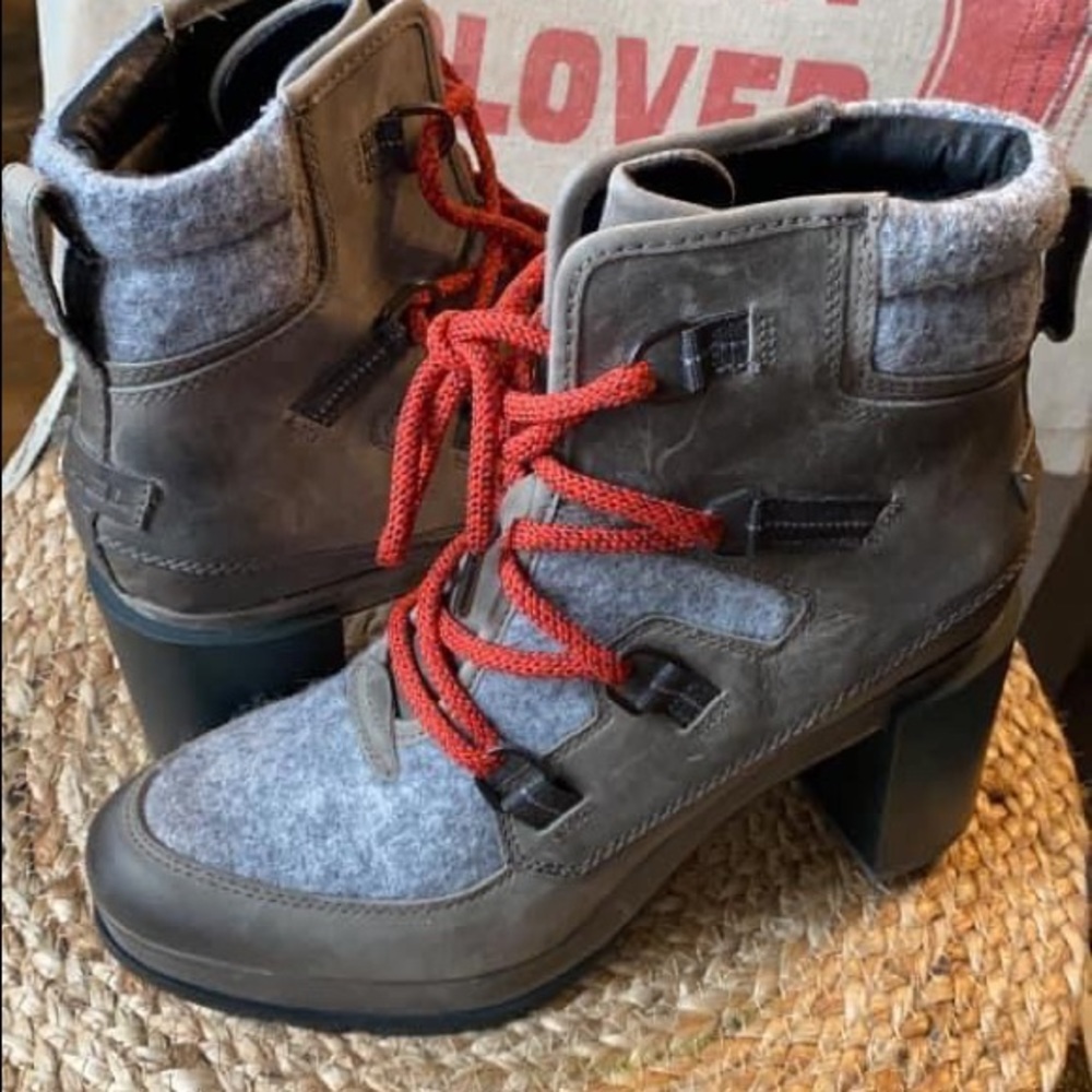 Sorel Boots